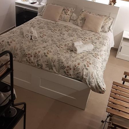Il Cortiletto Appartement Bari Buitenkant foto